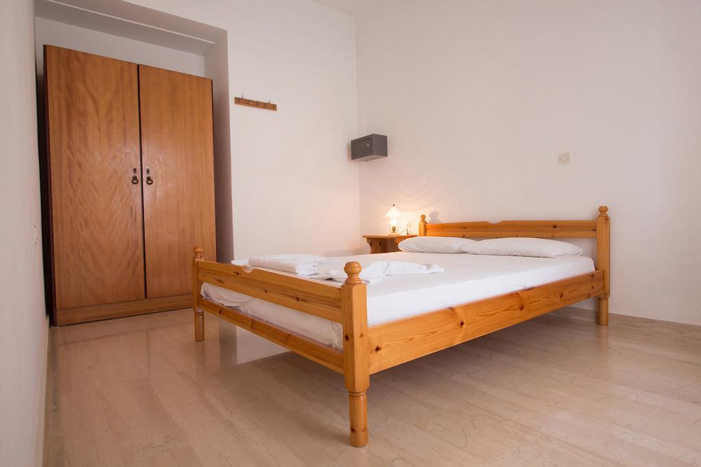 Elena Rooms & Apartments Gerani  Room photo